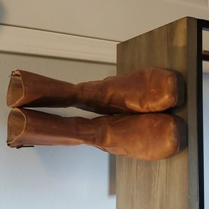 Bogs leather boots